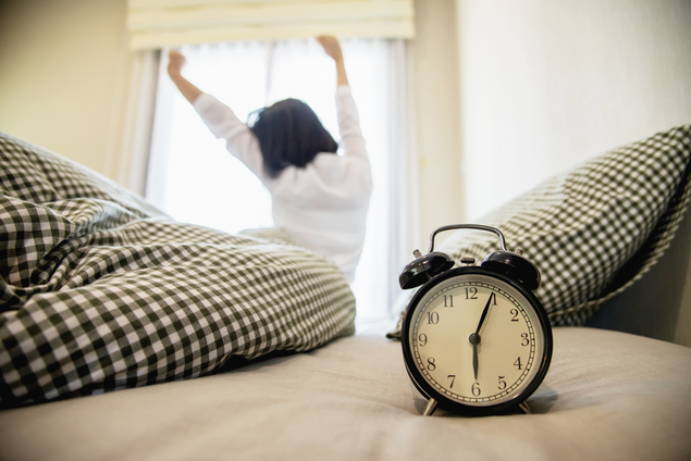 How to Wake Up Early (And Actually Stick to It)