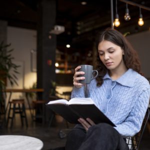 A Realistic Daily Routine for Working Women (That You Can Actually Follow)